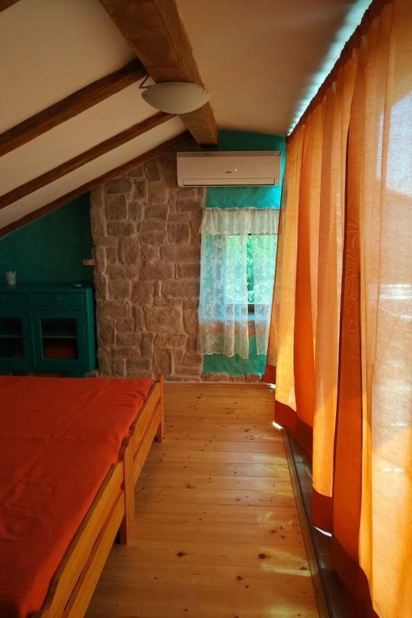 Holiday Home Cres Stivan Екстер'єр фото